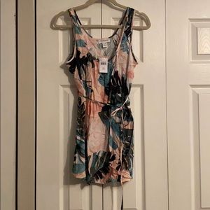 Maternity leaf pattern tank